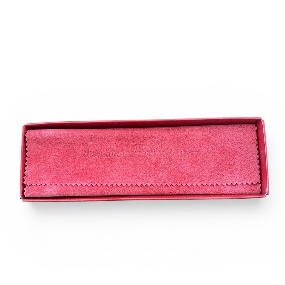 Salvatore Ferragamo Shoe Horn - Picture 5 of 9